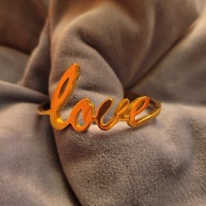 C.Wonder Love Cuff Bracelet
